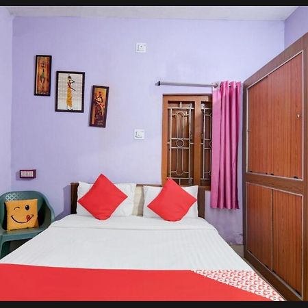 Hotel R Palace Bhubaneswar Buitenkant foto